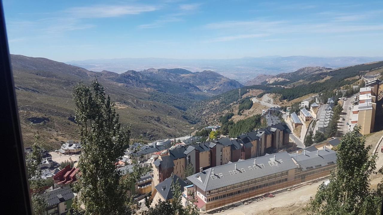 Valles Junto Al Telesilla Reformado 2022 Mobiliario Actualizado *