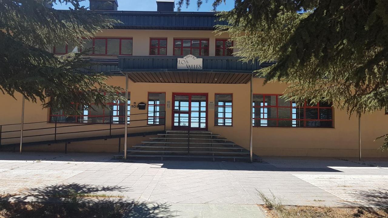 Valles Junto Al Telesilla Reformado 2022 Mobiliario Actualizado Apartament *